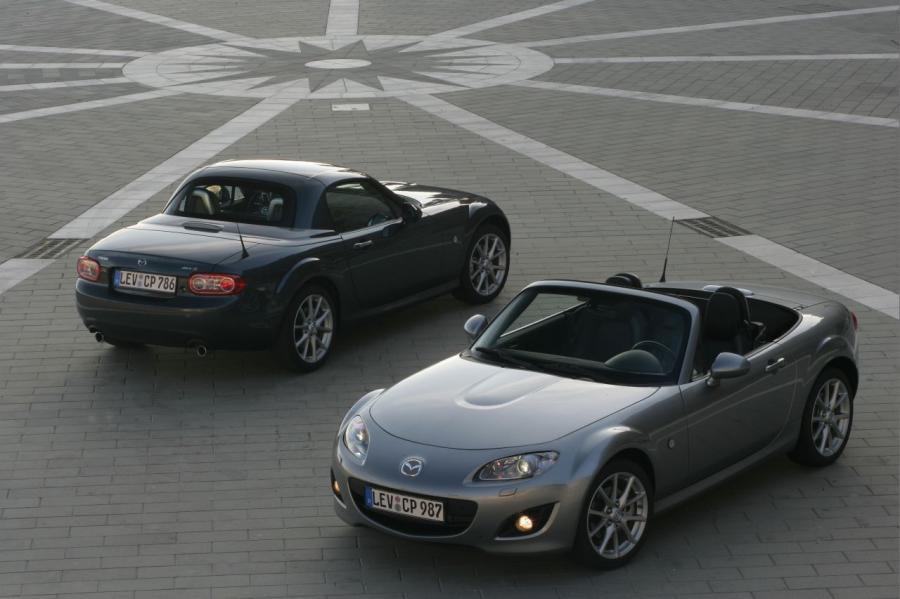  Mazda MX-5 2008 года  (фото 25 из 28)